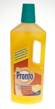 Pronto mýdlový čistič na dřevo